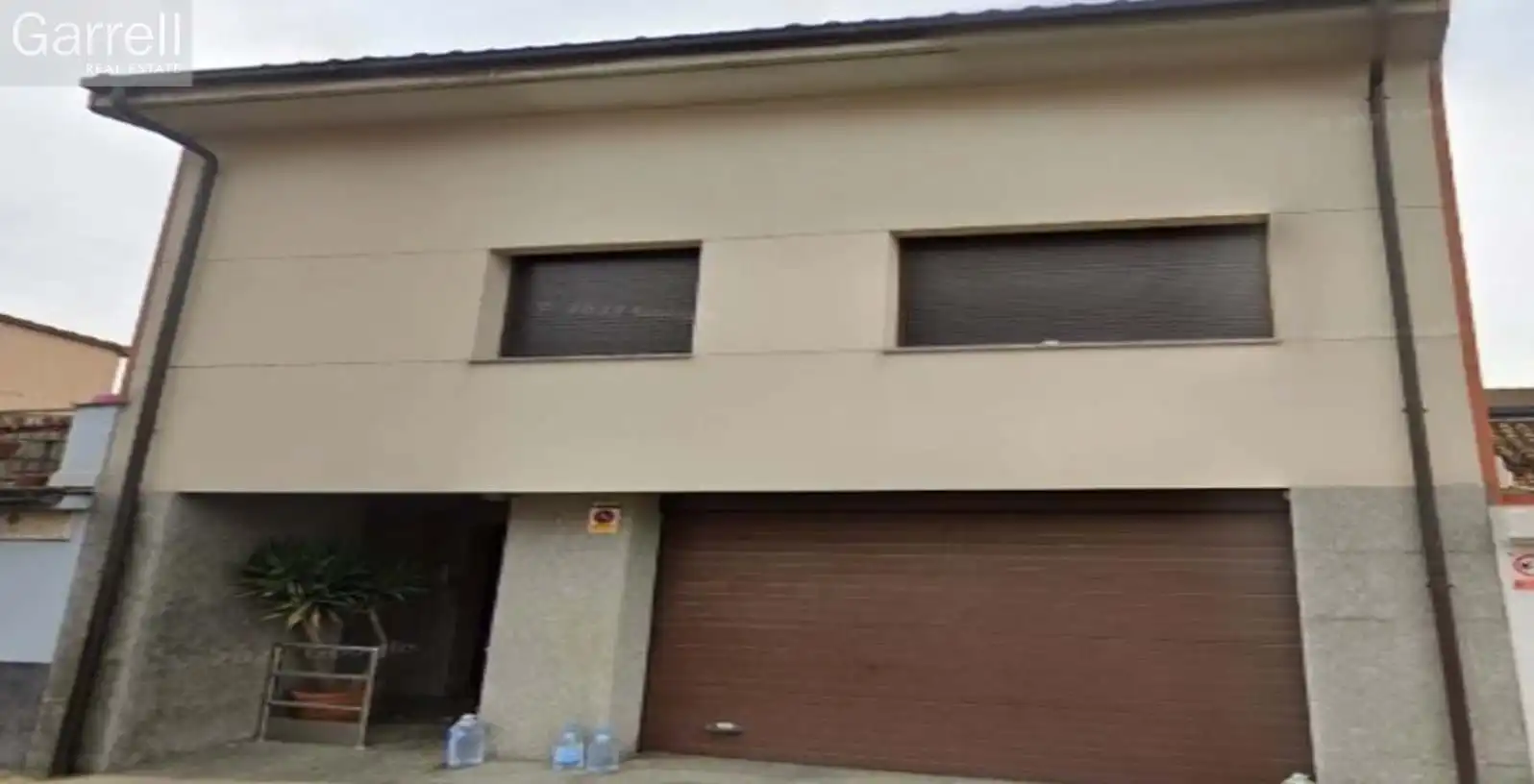 Exterior view of Detached homes for sale in Olot
