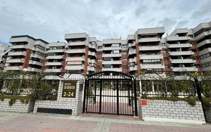 Exterior view of Flat for sale in  Zaragoza Capital