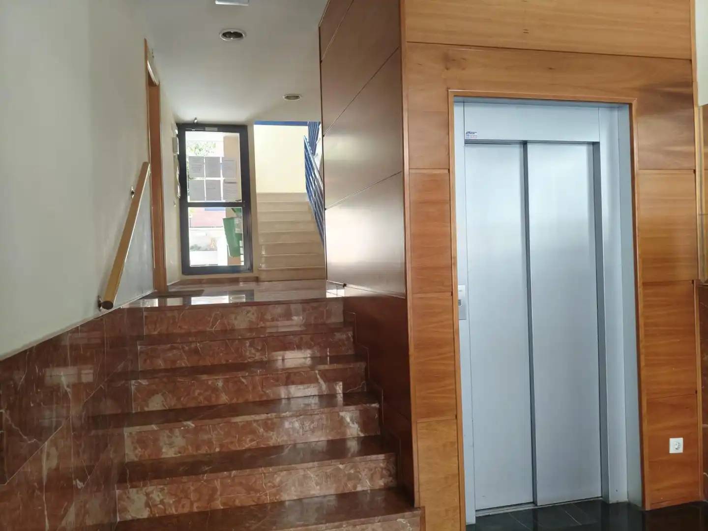 Study for rent in Zaragoza  with Heating, Storage room and Furnished