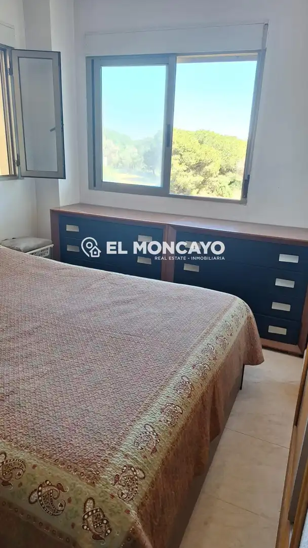 Apartamento en venta en Guardamar del Segura con Calefacción, Terraza y Piscina comunitaria
