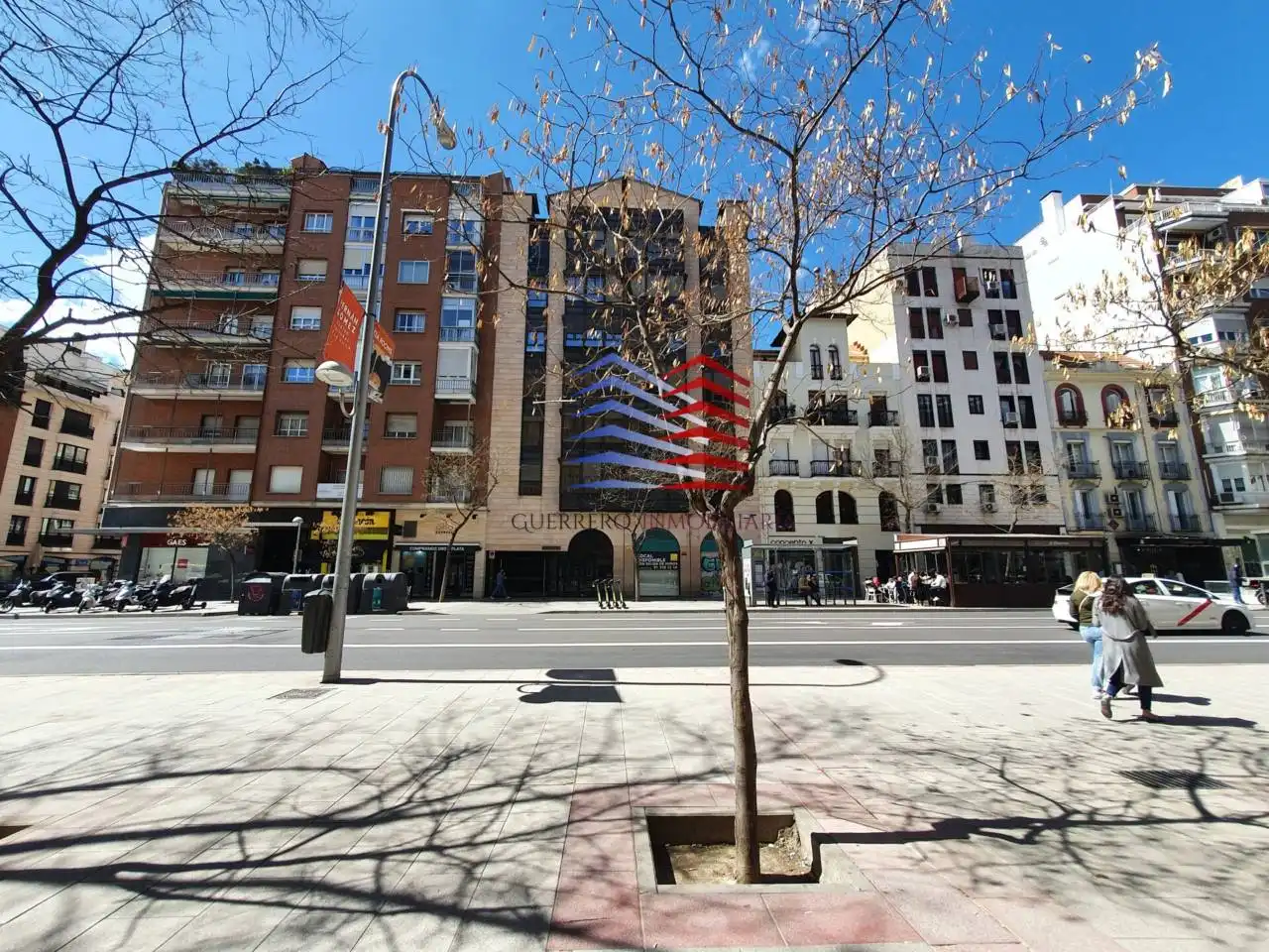 Außenansicht von Wohnungen zur Miete in Madrid mit Klimaanlage, Heizung und Alarm