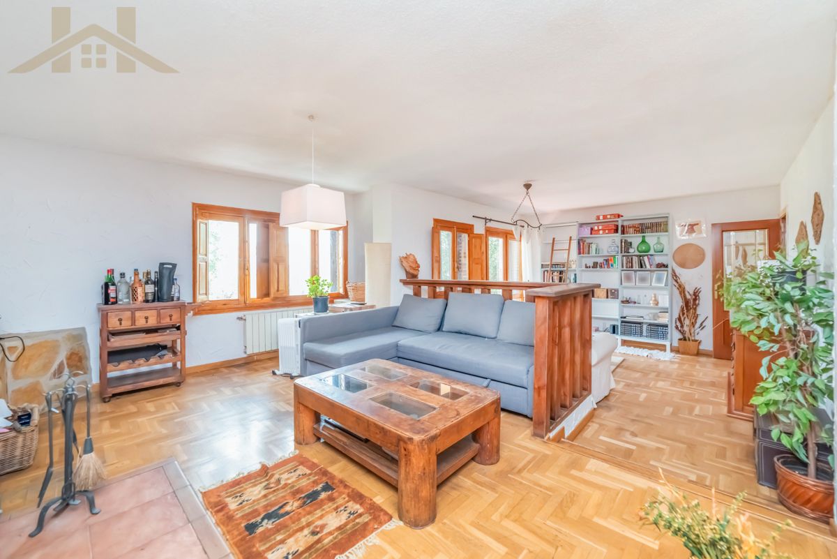 Living room of House or chalet for sale in Alpedrete  with Private garden, Terrace and Storage room
