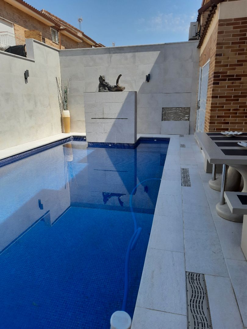 Casa adosada en venta