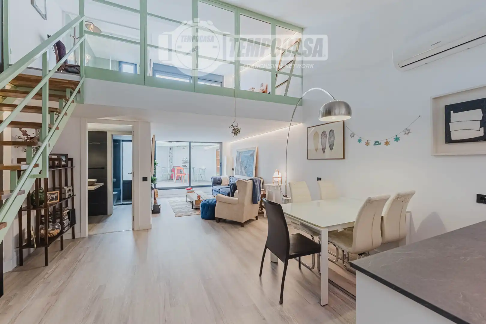 Living room of Flat for sale in Barcelona  with Air Conditioner, Heating and Balcony