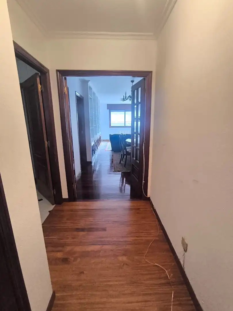 Piso en venta en Pontevedra Capital  con Calefacción, Parquet y Trastero