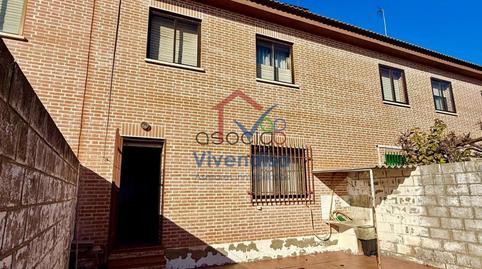 Photo 2 of Single-family semi-detached for sale in Calle Simón Bolívar, Marchamalo, Guadalajara