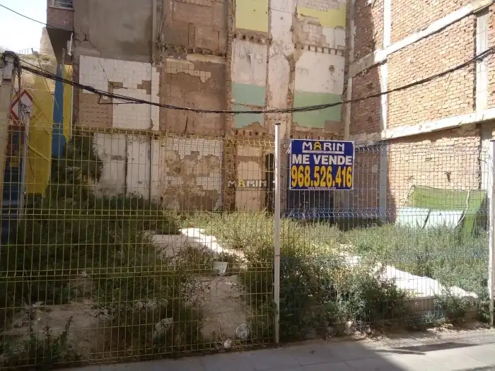Wohnbaugrundstück zum Verkauf in Calle San Fernando, imagen 2