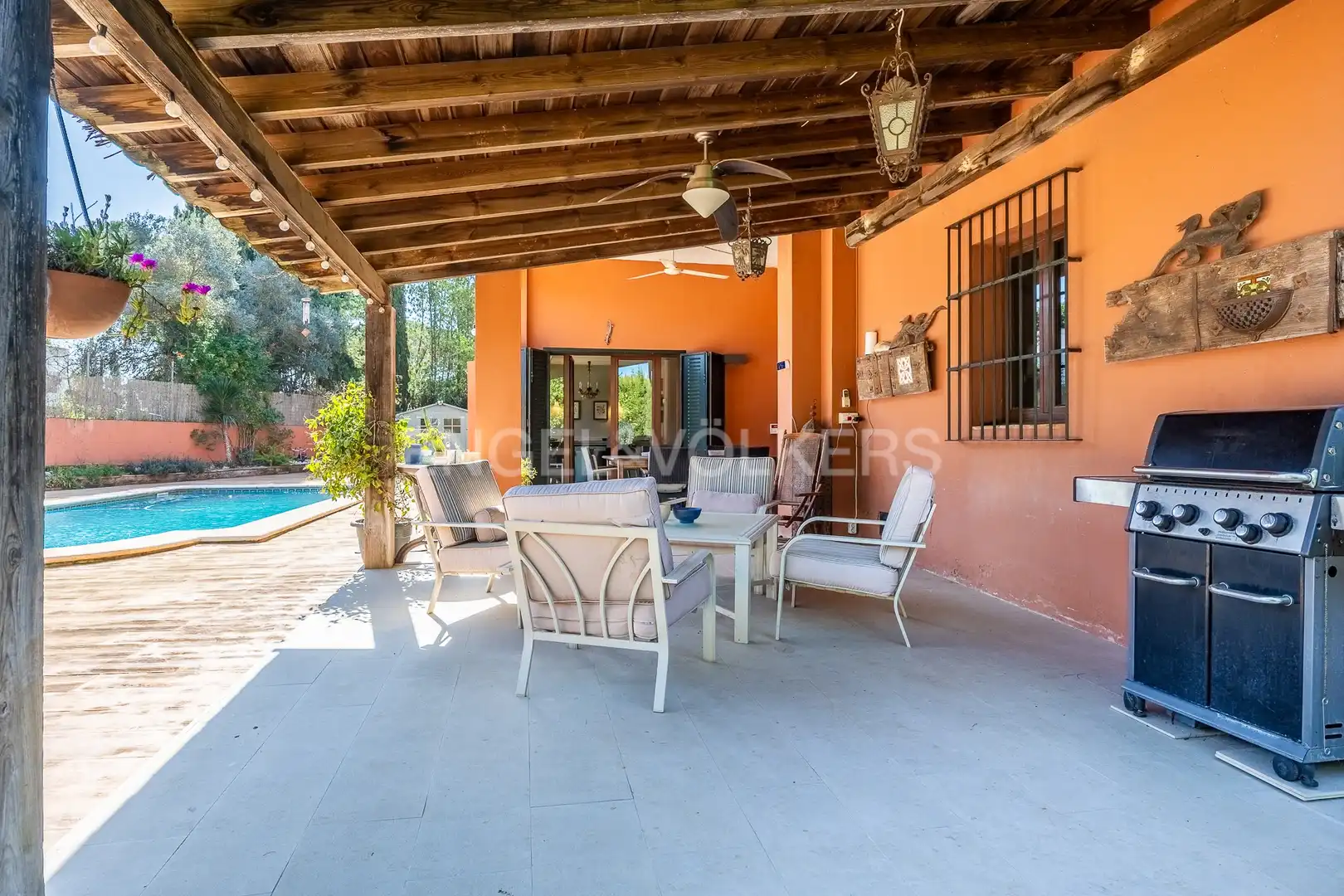 Terrassa de Casa o xalet en venda en Espartinas amb Aire condicionat, Calefacció i Jardí privat