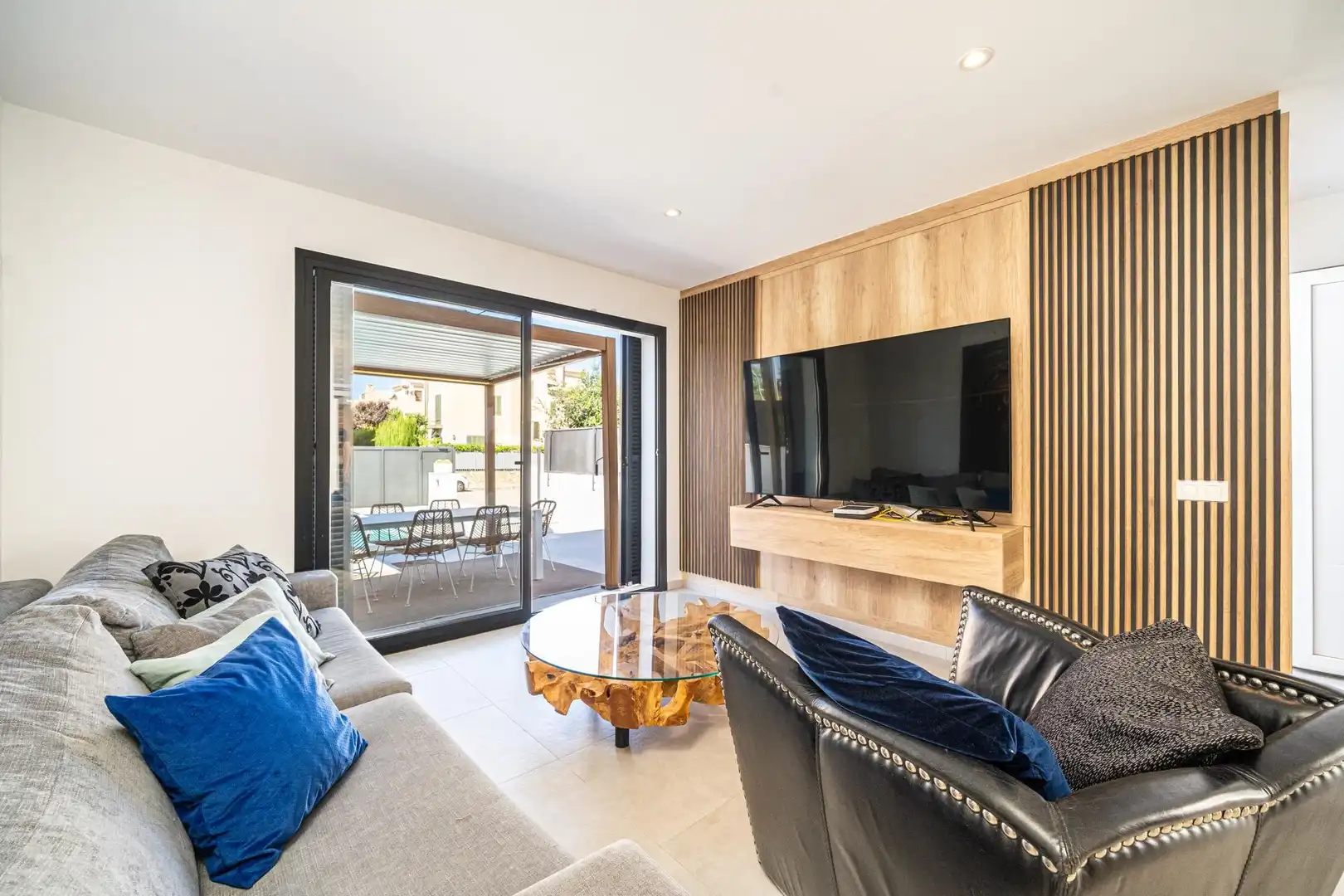 Maison jumelée avec piscine à vendre à Calle Ropit