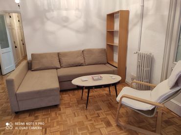 Flat with lift to rent in Calle de Hilarión Eslava