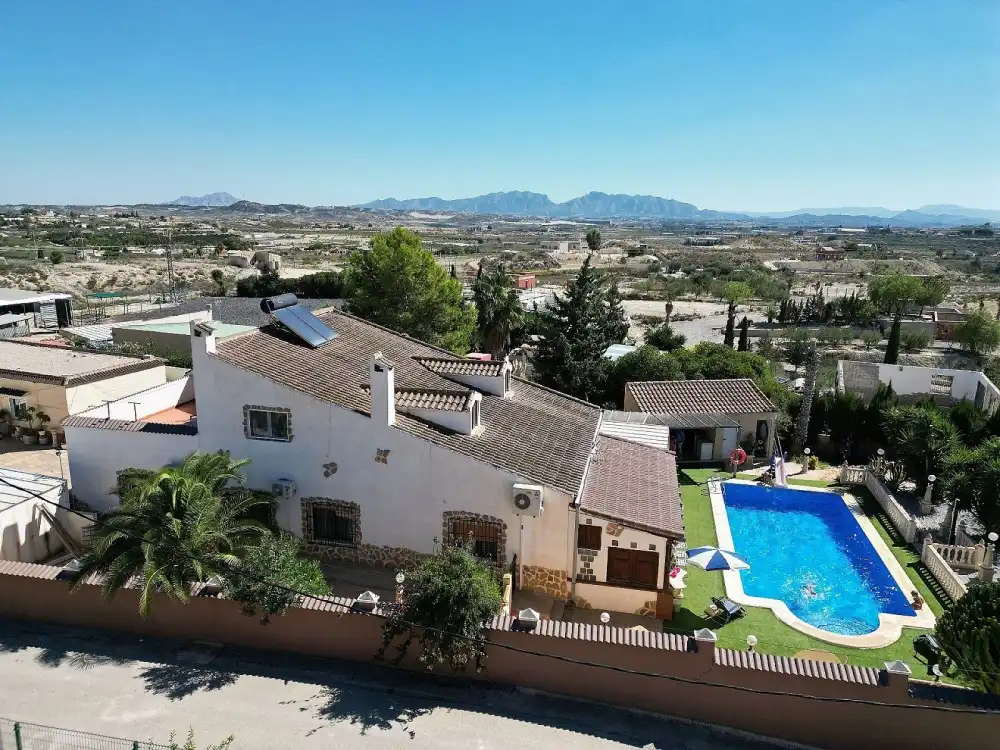 Vista exterior de Piso en venta en Fortuna
