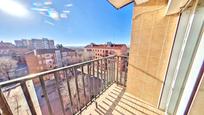 Terrasse von Wohnungen miete in  Madrid Capital mit Terrasse, Ofen und Haustiere erlaubt