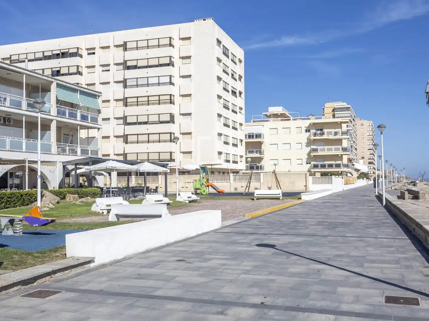 Vista exterior de Pis en venda en Sueca amb Aire condicionat, Calefacció i Terrassa