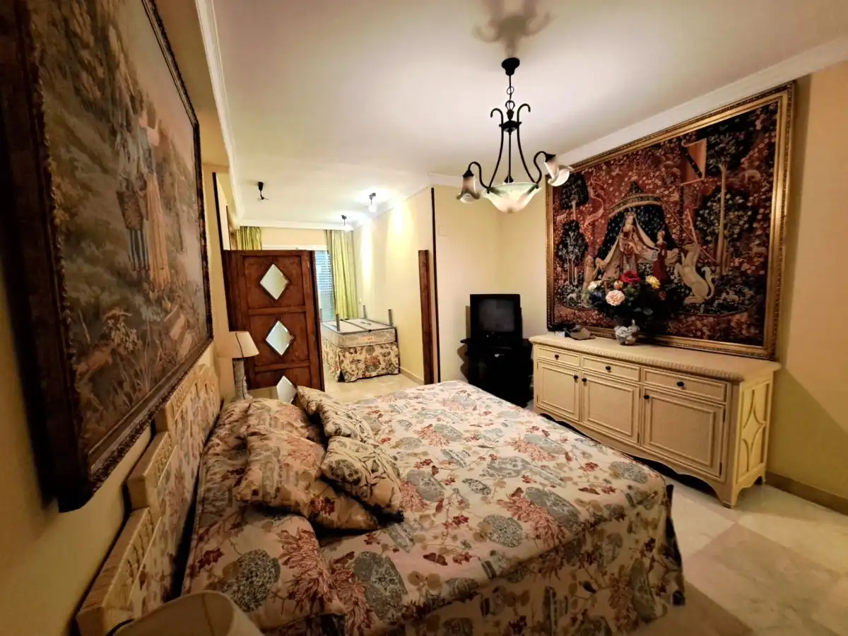 Habitación de Piso en venta en Marbella con Aire acondicionado, Calefacción y Terraza