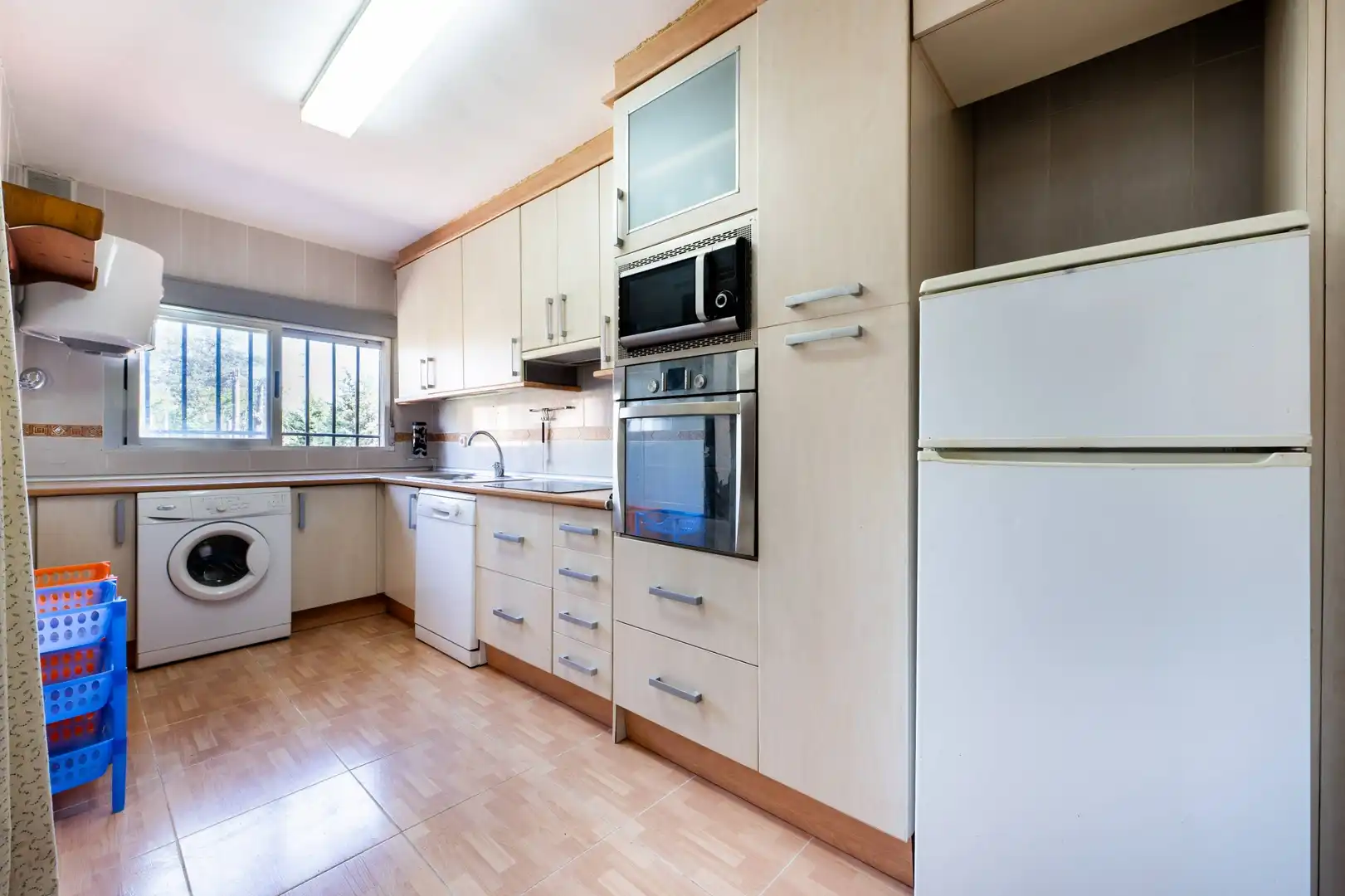 Cocina de Casa o chalet en venta en El Casar de Escalona con Calefacción, Terraza y Alarma