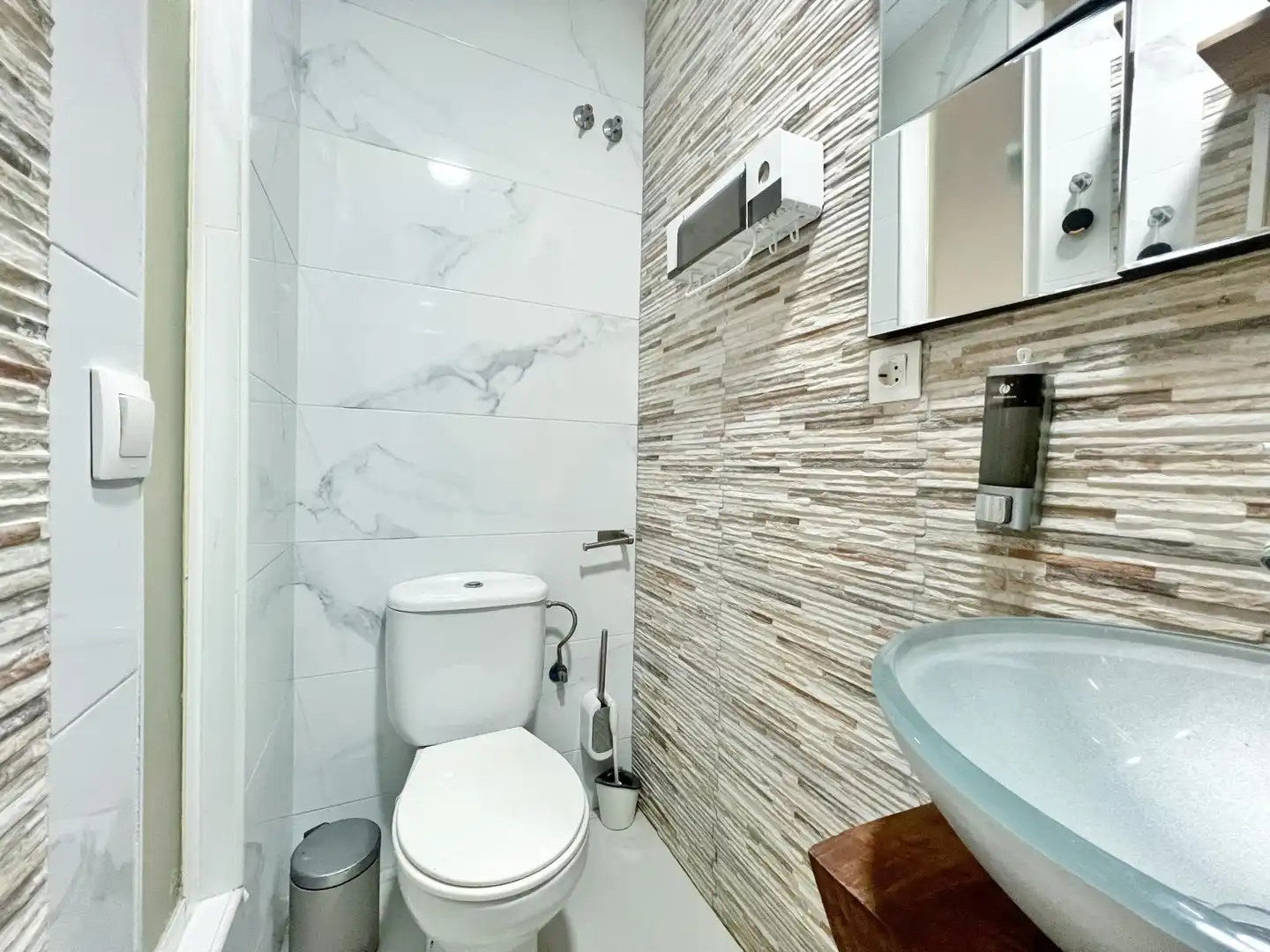 Baño de Piso en venta en Barcelona con Aire acondicionado, Calefacción y Amueblado