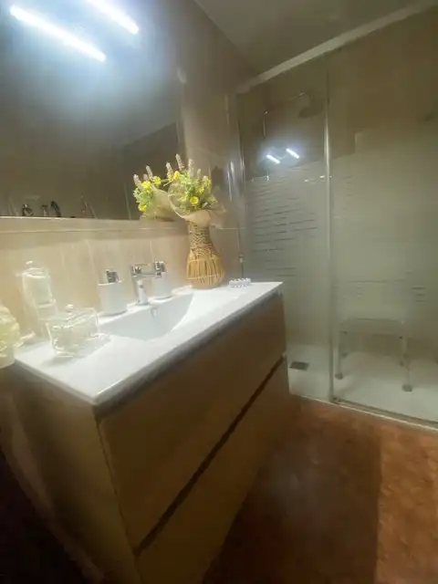 Baño de Piso en venta en Rubí con Calefacción, Amueblado y Horno