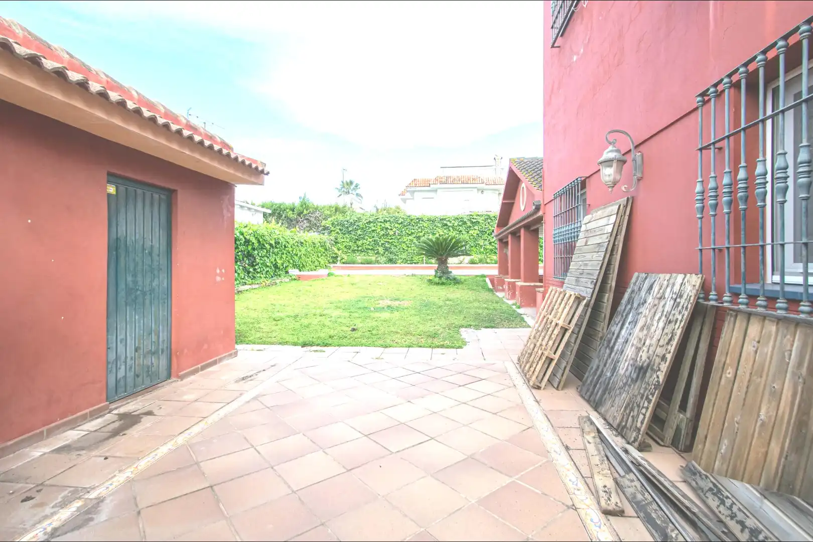 Jardí de Casa o xalet en venda en Tomares amb Jardí privat, Terrassa i Piscina