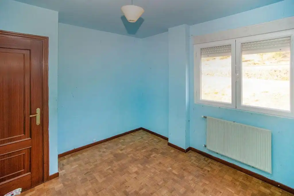 Piso en venta en Matallana de Torío