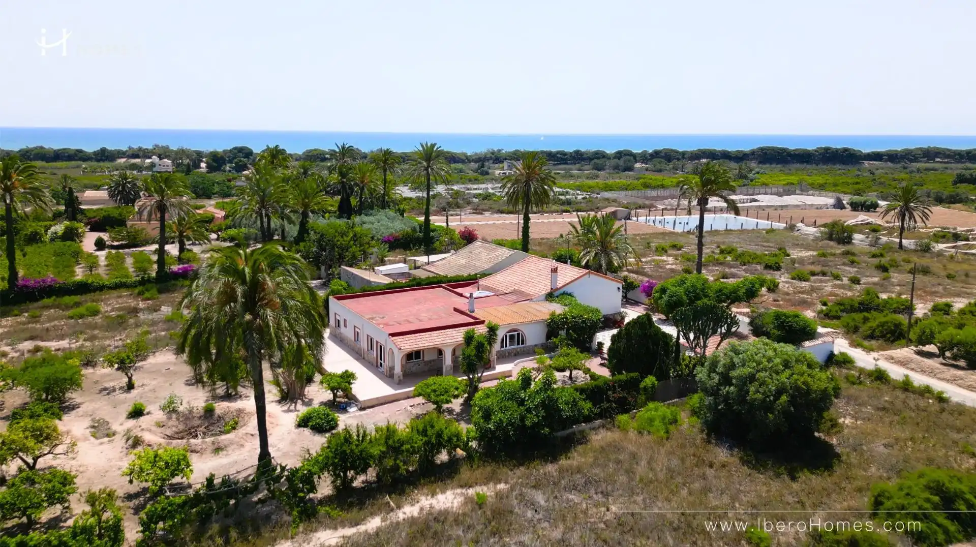 Maison rustique à vendre à La Marina
