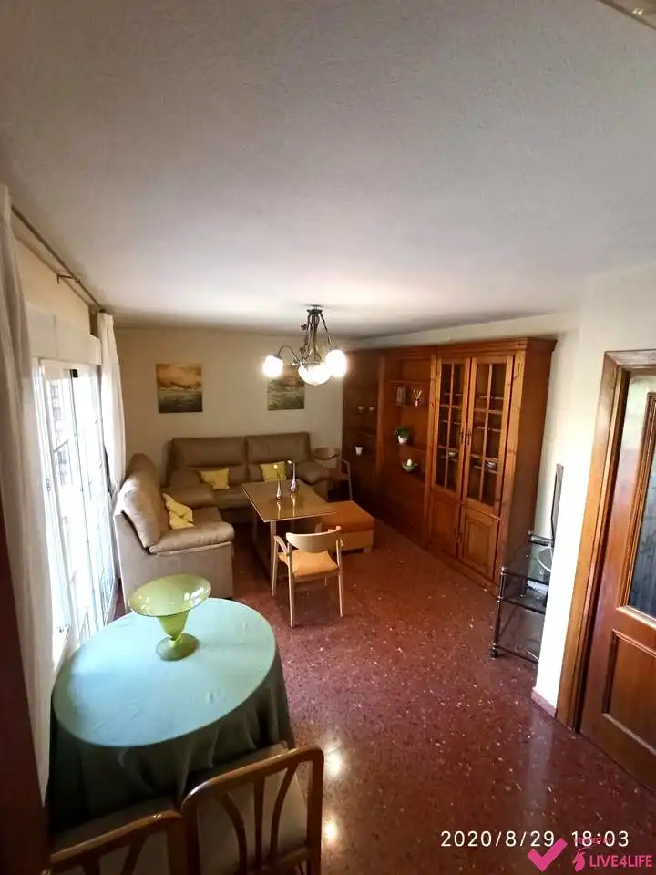 Sala de estar de Piso de alquiler en Granada con Aire acondicionado, Calefacción y Terraza