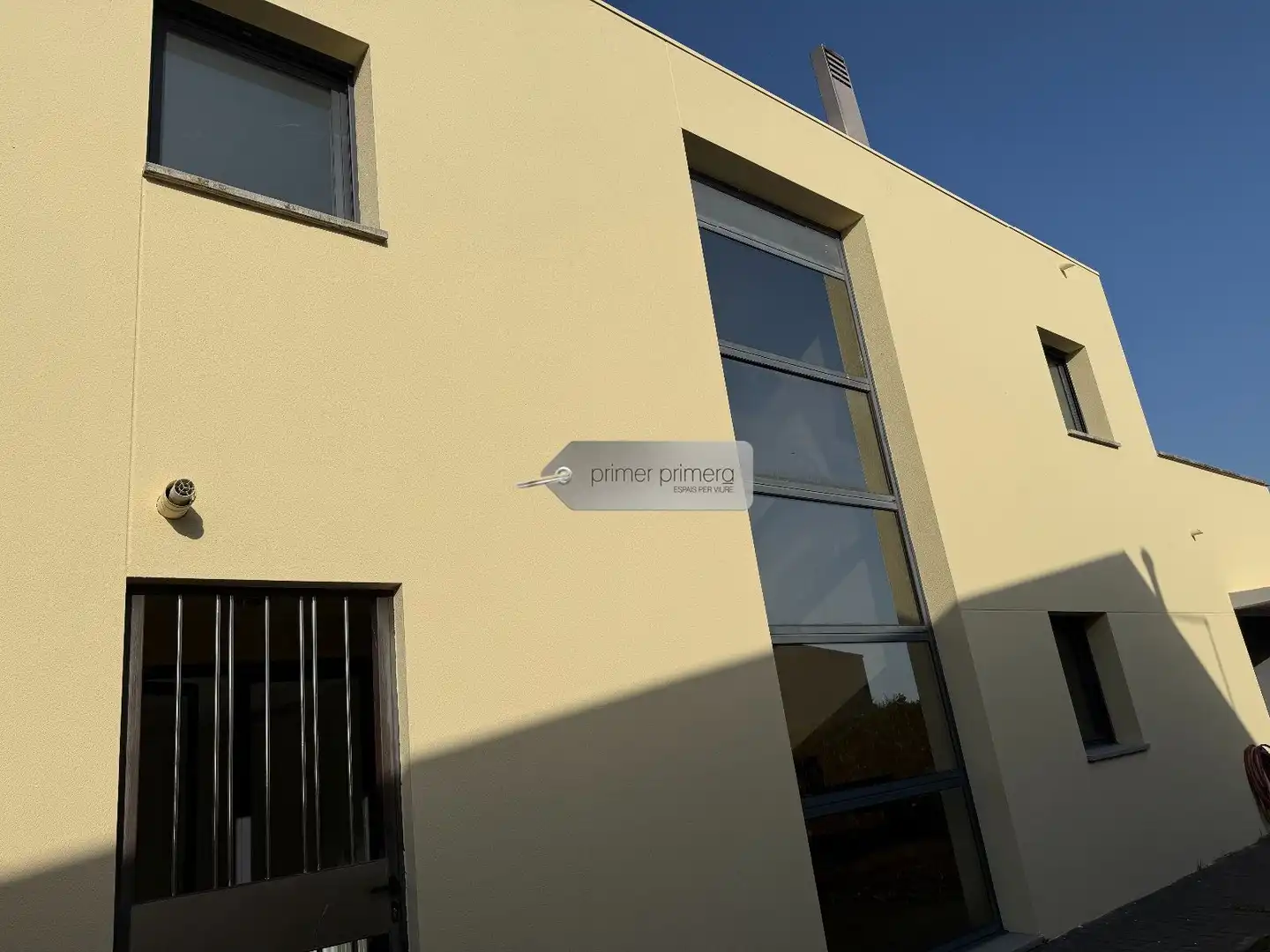 Vista exterior de Casa o chalet en venta en Vilobí d'Onyar con Aire acondicionado, Calefacción y Jardín privado