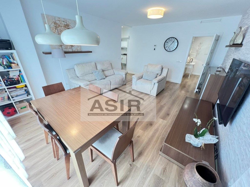 Sala d'estar de Pis en venda en Alzira amb Aire condicionat