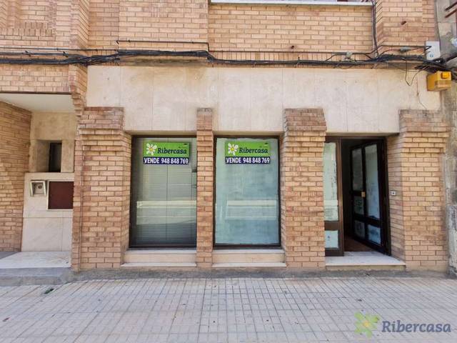 Local comercial en Alquiler en Calle Barón de la Torre en Cintruénigo