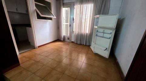 Foto 4 de Planta baixa en venda a Ca n'Aurell, Barcelona