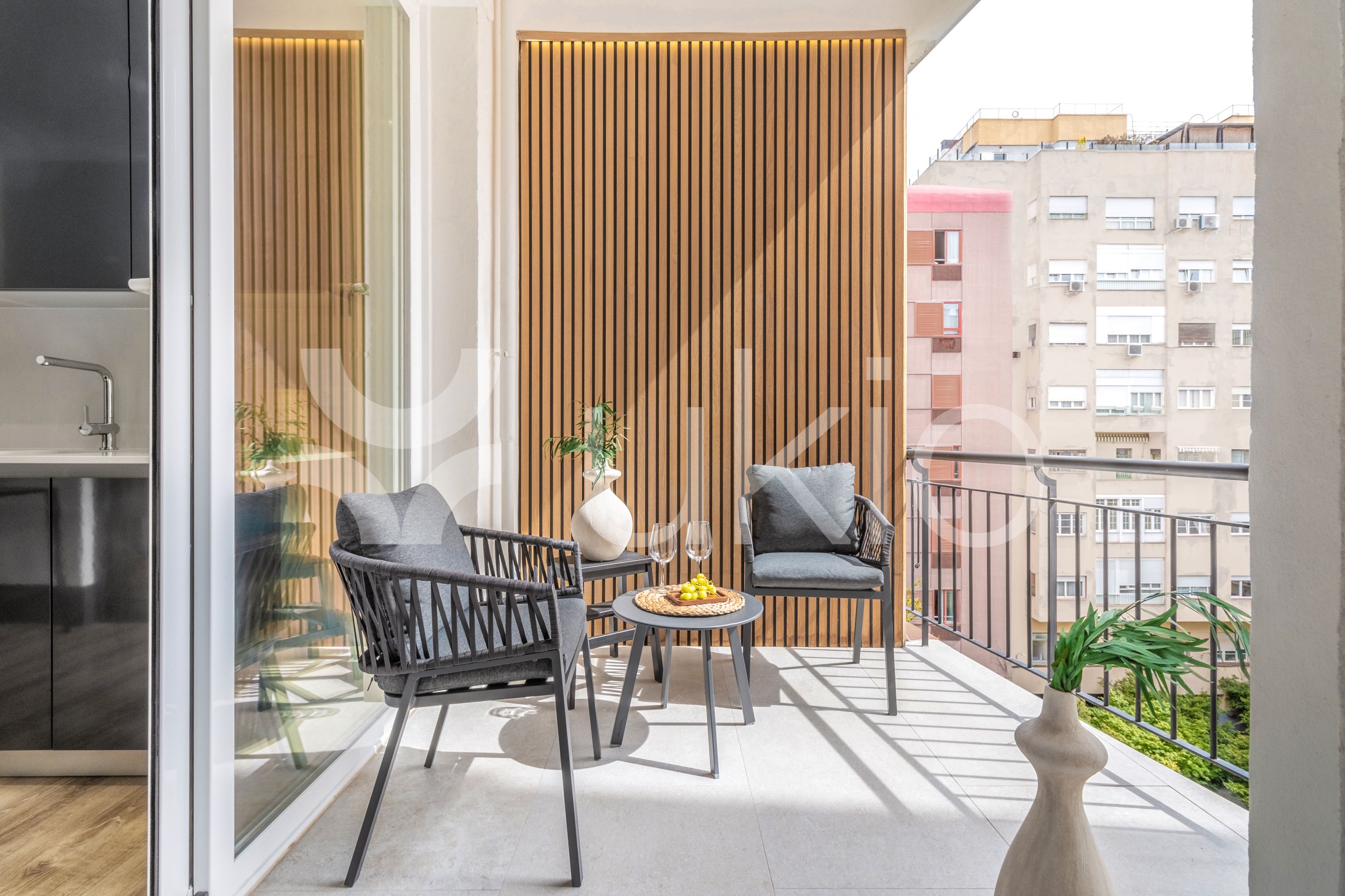 Terrassa de Apartament de lloguer en  Madrid Capital amb Aire condicionat, Calefacció i Terrassa