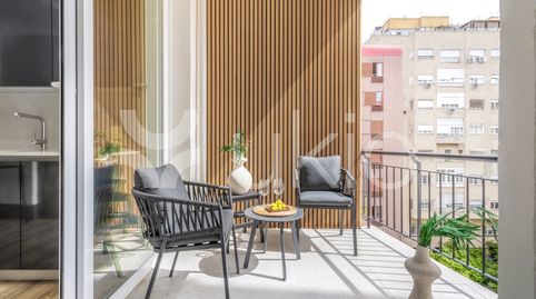 Apartamento de 3 habitaciones con terraza en Lista