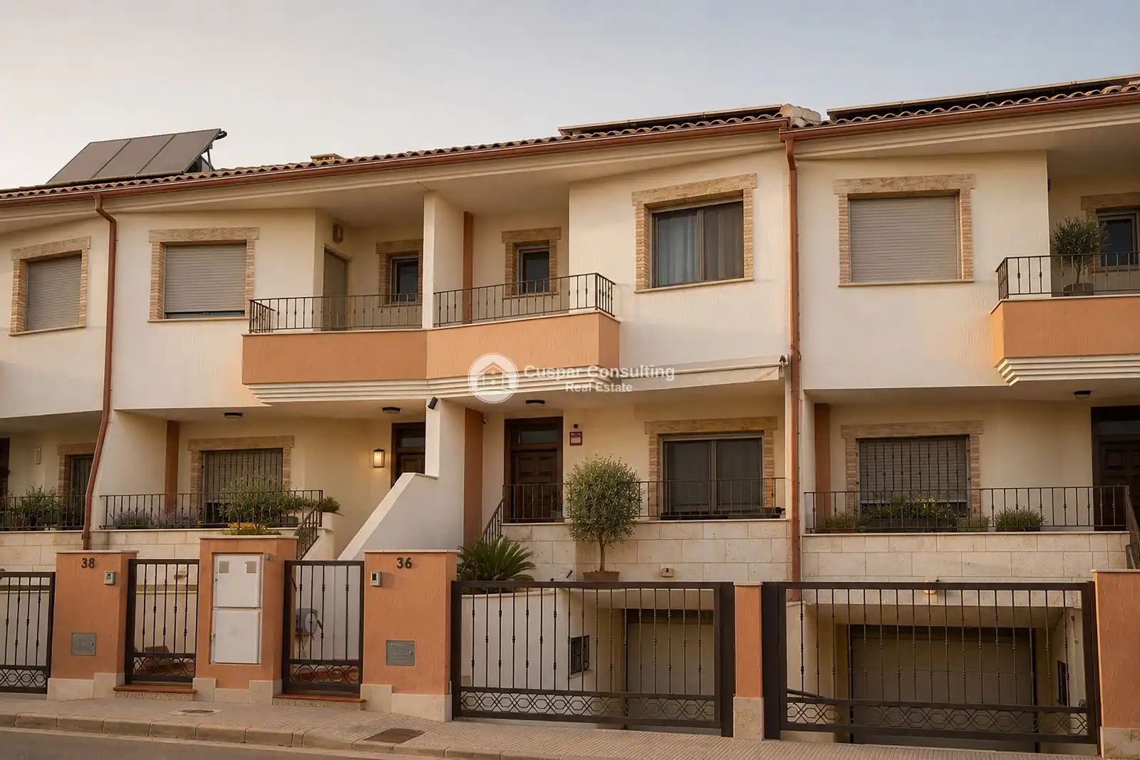 Vista exterior de Casa adosada en venda en San Javier amb Aire condicionat, Calefacció i Terrassa