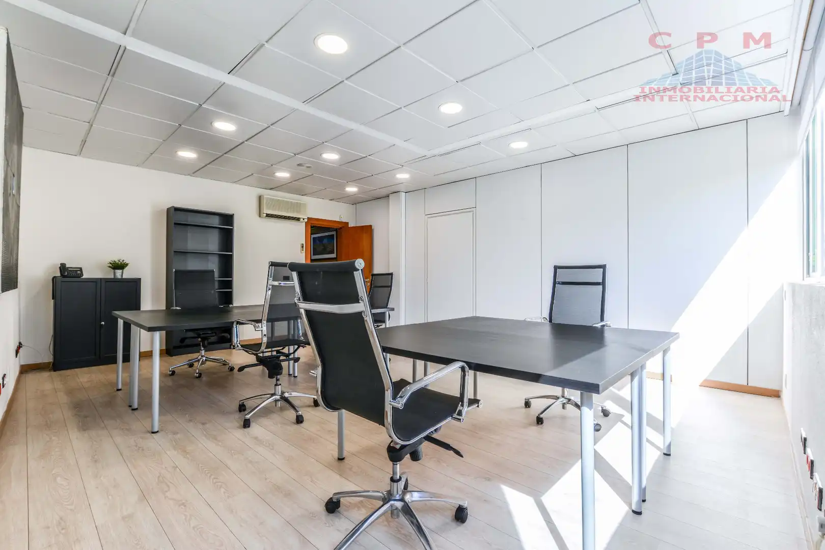 Office for rent in Madrid  with Air Conditioner, Heating and Furnished