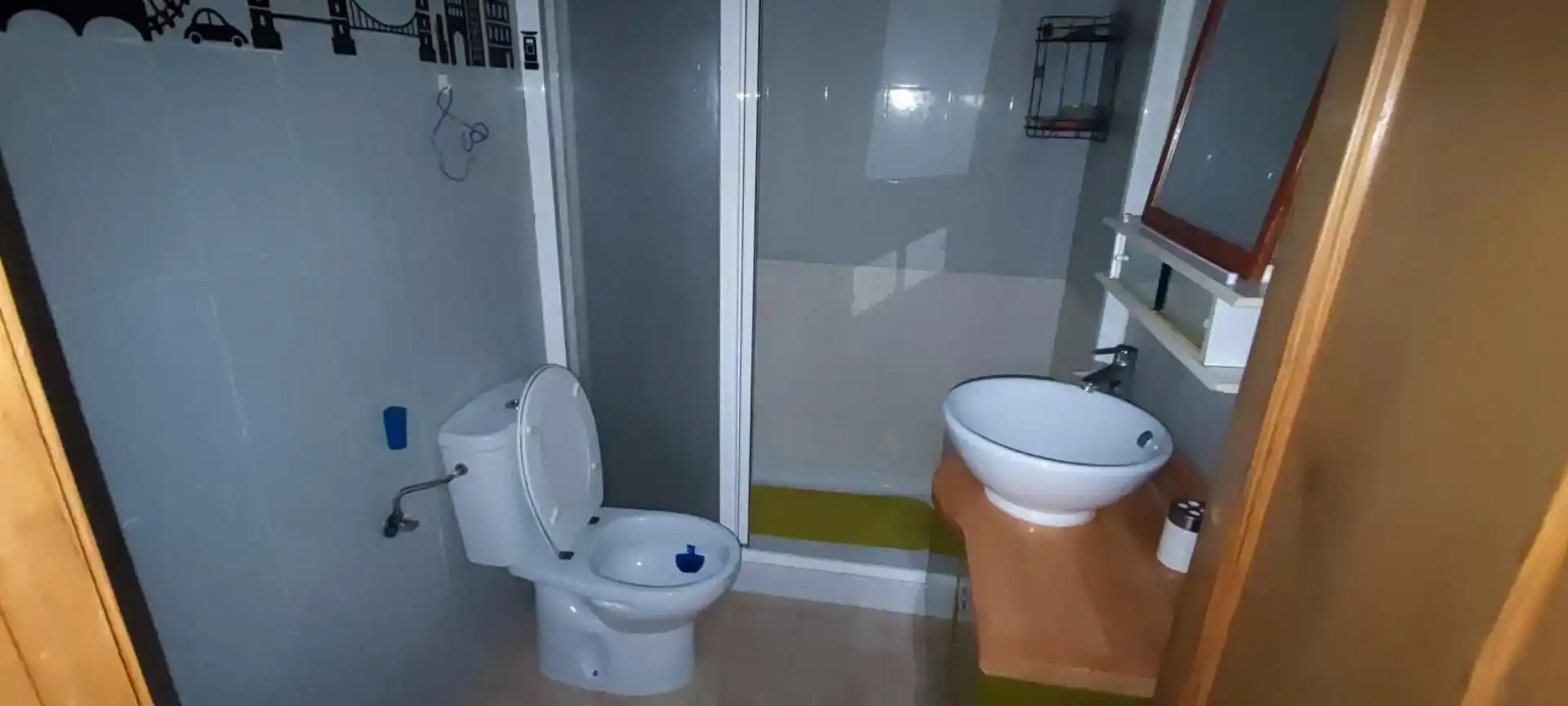 Bany de Pis en venda en Villarrobledo amb Balcó