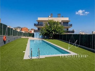 Bajo con balcón en venta en Ronda de Sant Ramon