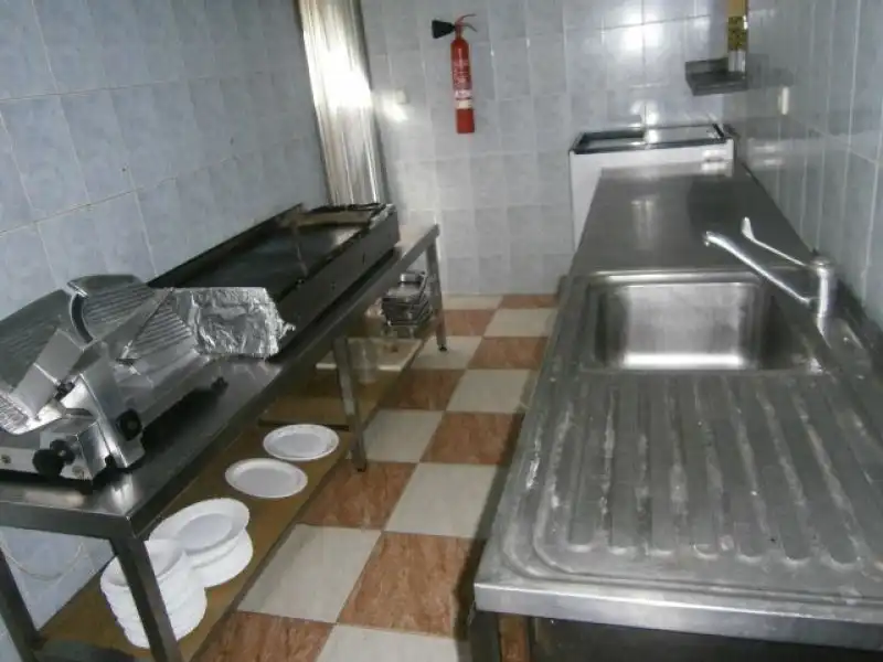 Cocina de Local de alquiler en Monóvar  / Monòver con Aire acondicionado y Amueblado