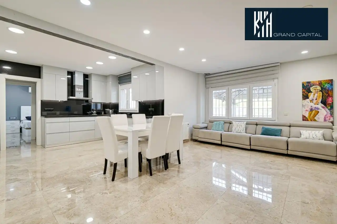 Dining room of Houses for sale in Sarrià de Ter  with Air Conditioner and Heating