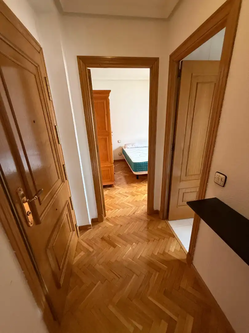 Schlafzimmer von Wohnungen zur Miete in Ávila mit Heizung und Möbliert