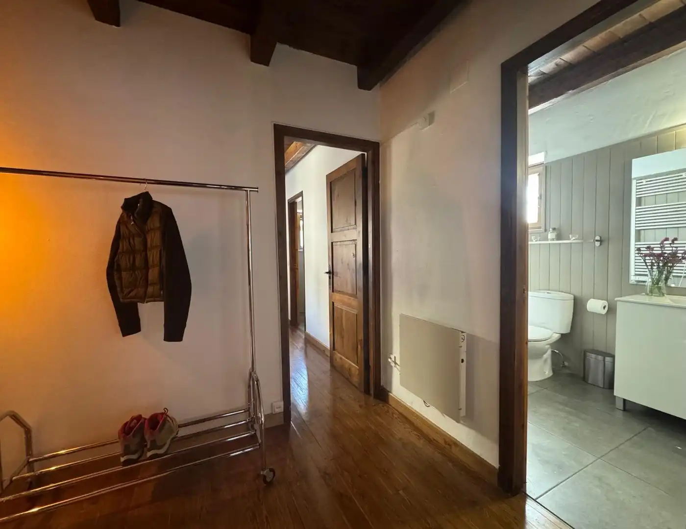 Piso en venta en Sahún con Calefacción, Trastero y Amueblado