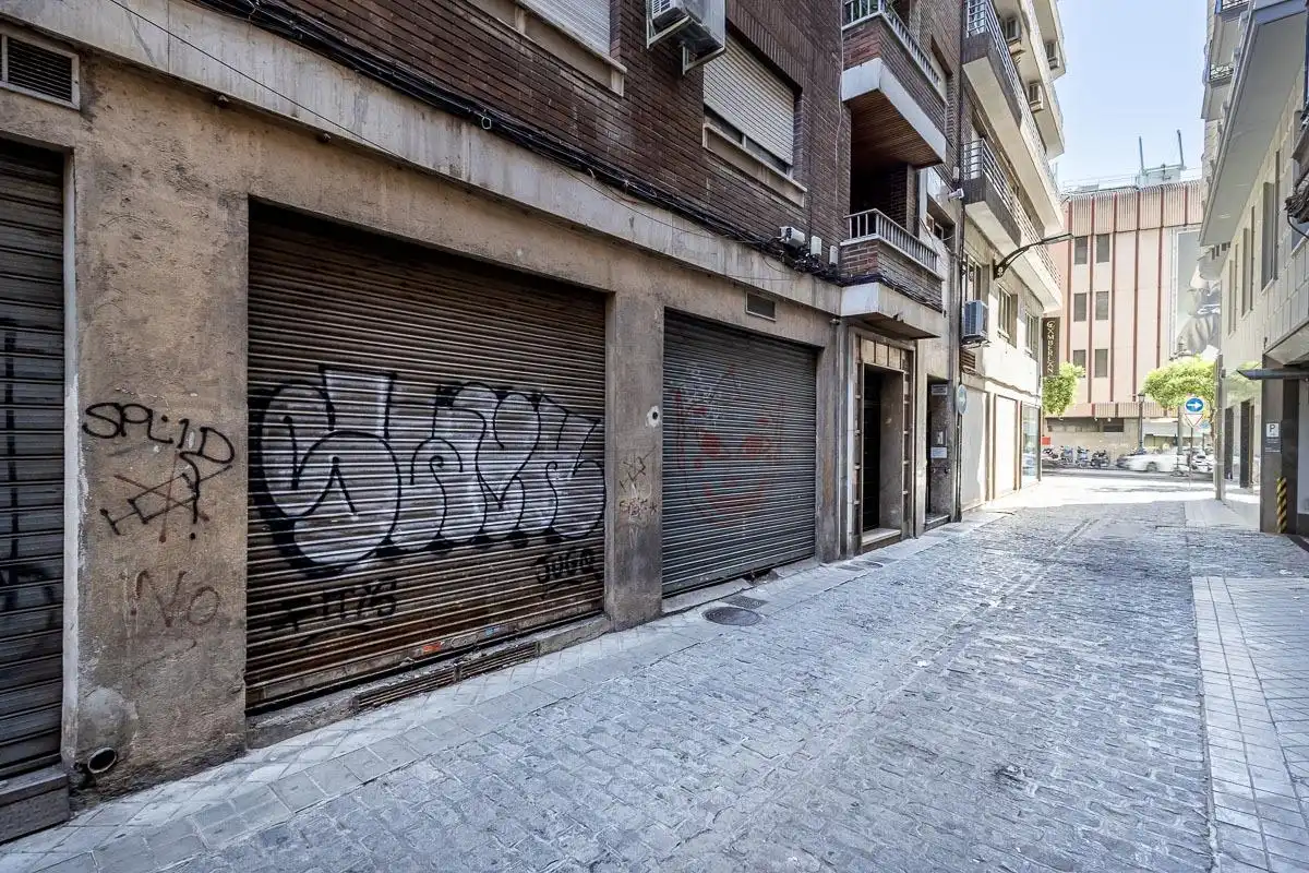 Exterior view of Commercial properties for sale in Granada