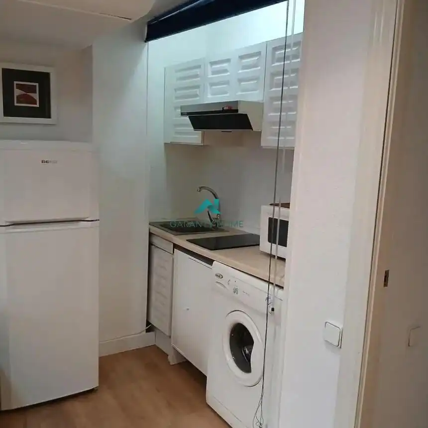 Kitchen of Flat for rent in Jaén  with Air Conditioner and Furnished