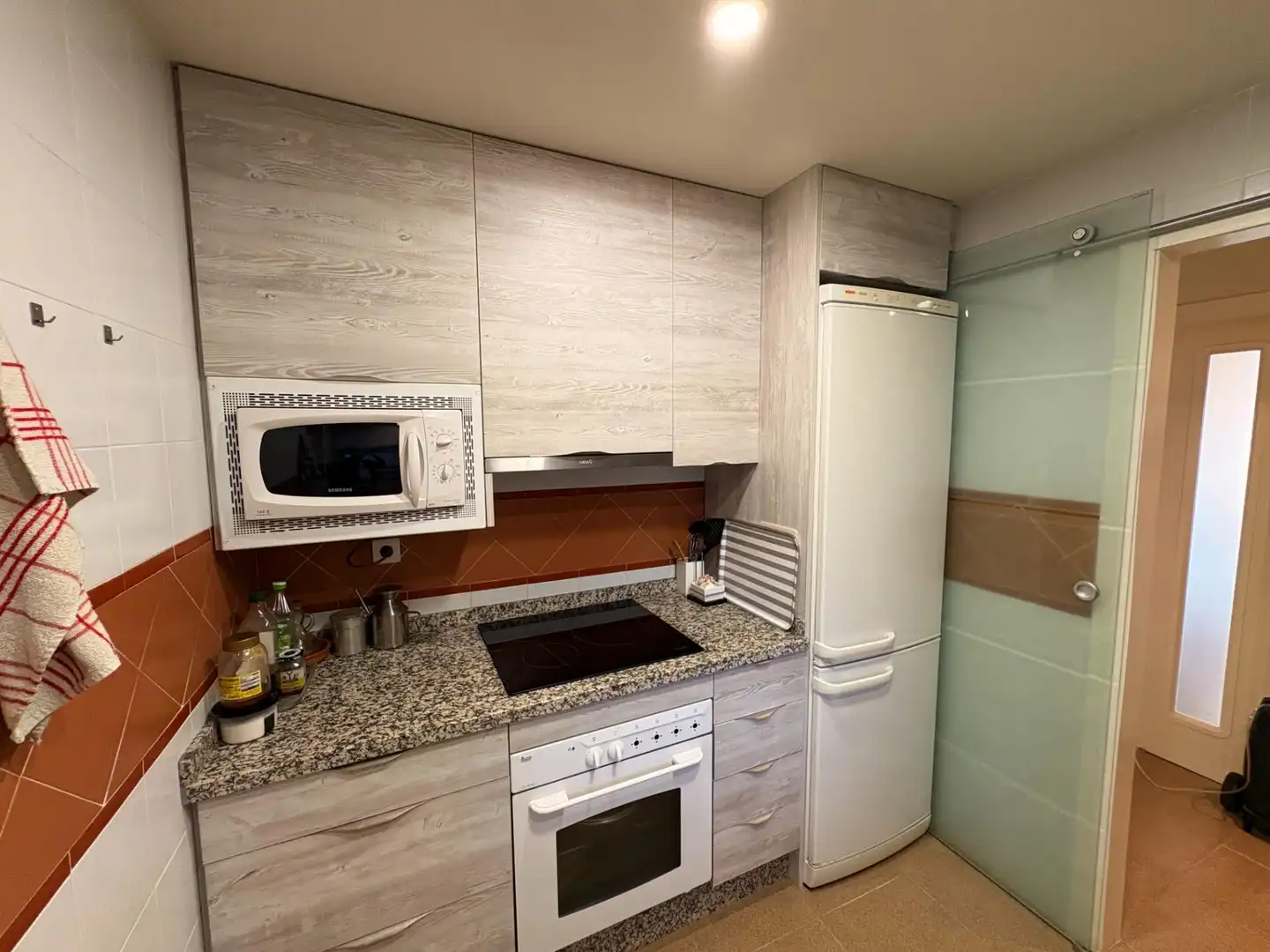 Cocina de Apartamento en venta en Ayamonte con Aire acondicionado, Terraza y Piscina comunitaria