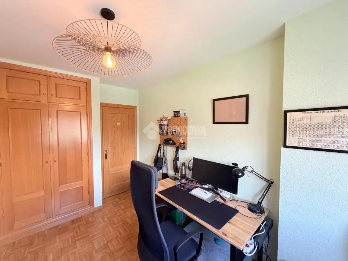Bedroom of Flat for sale in Palazuelos de Eresma  with Storage room