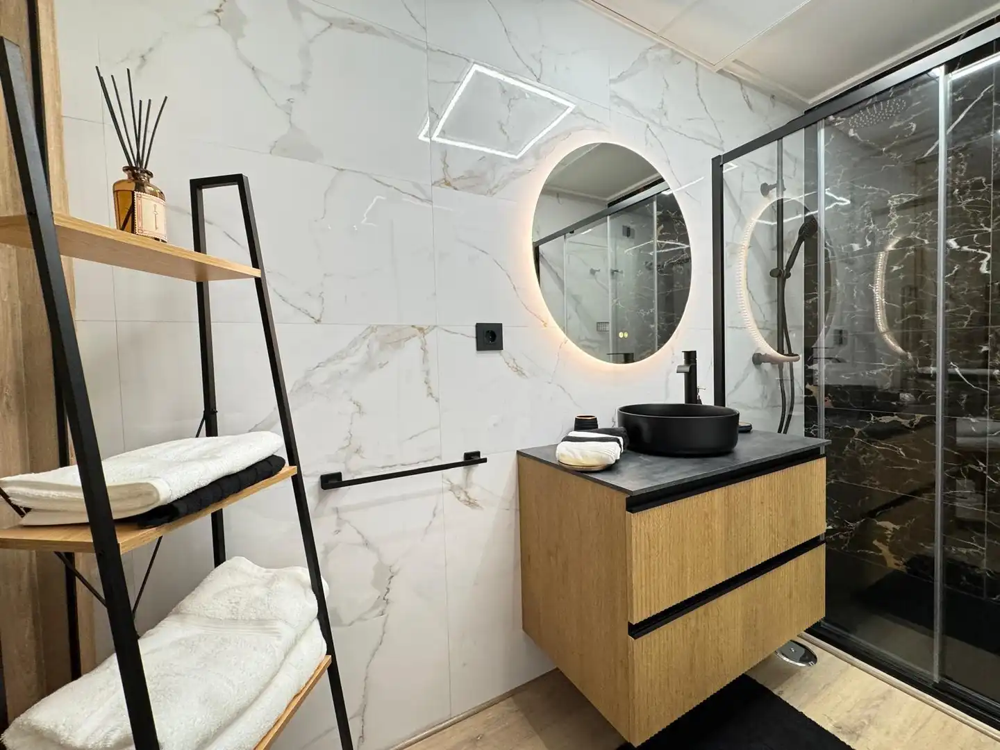 Apartamento con terraza en venta en Calle CAMPOAMOR, imagen 40