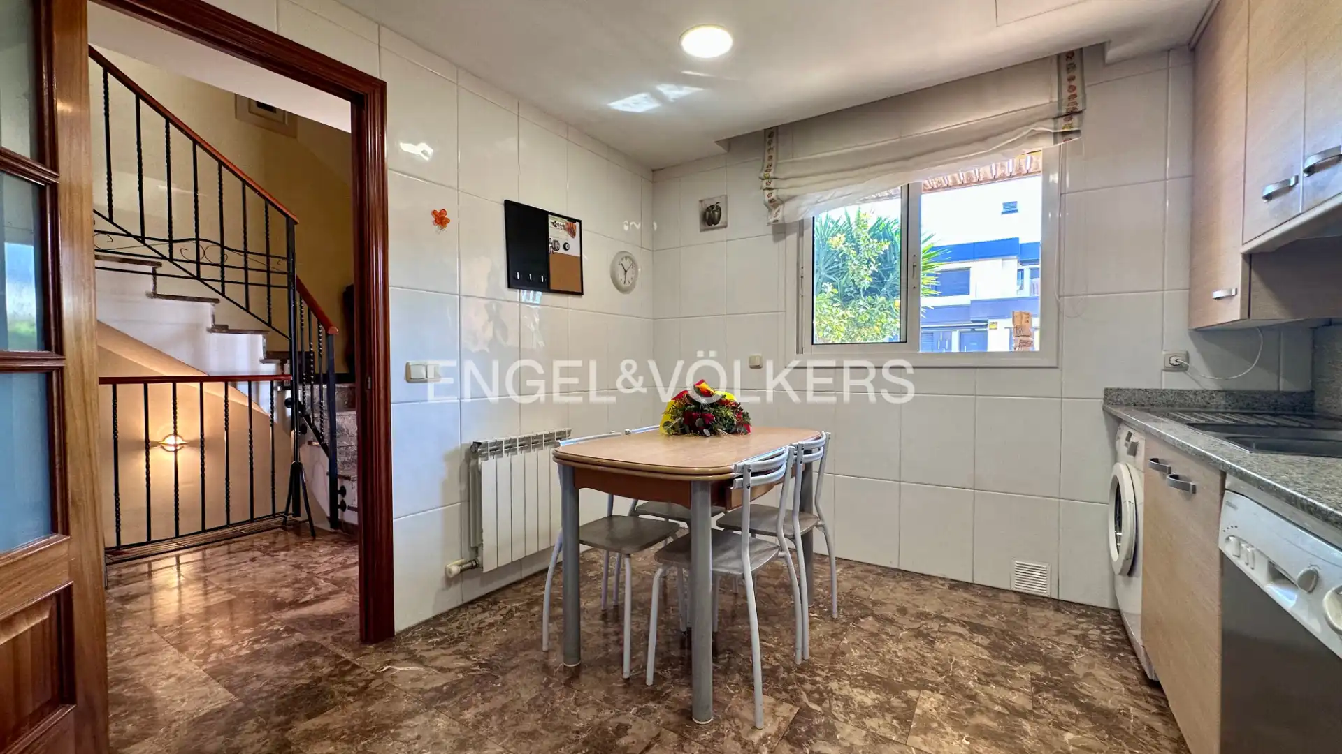 Adosado con terraza en venta en Carrer Berna 35, imagen 9