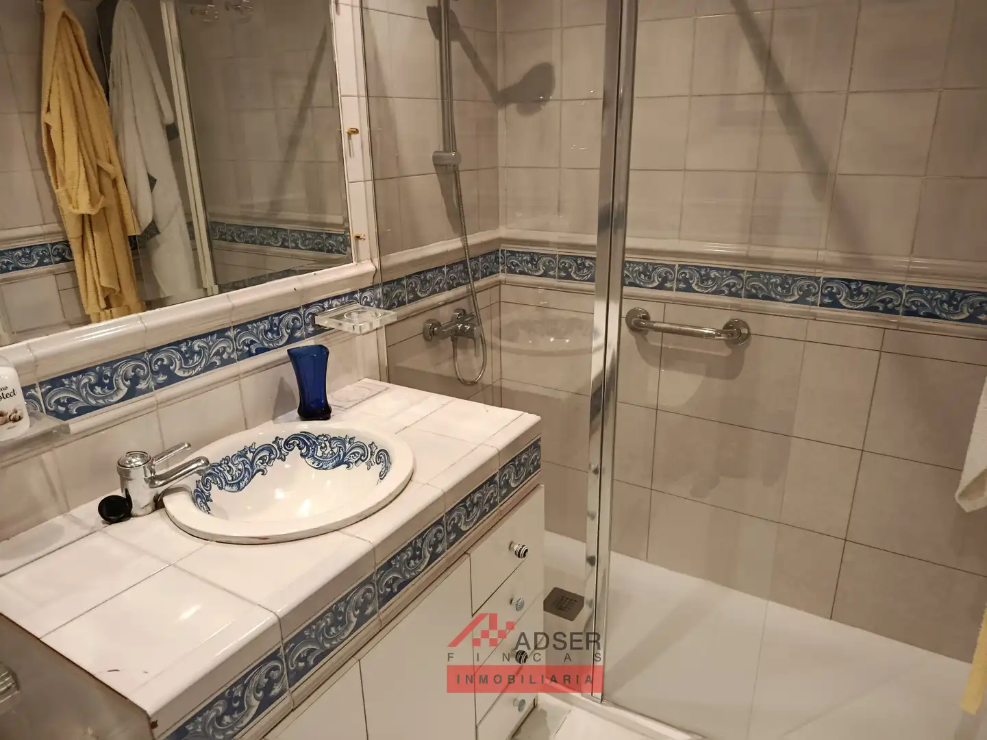 Bathroom of Houses for sale in Nalda  with Private garden, Storage room and Swimming Pool