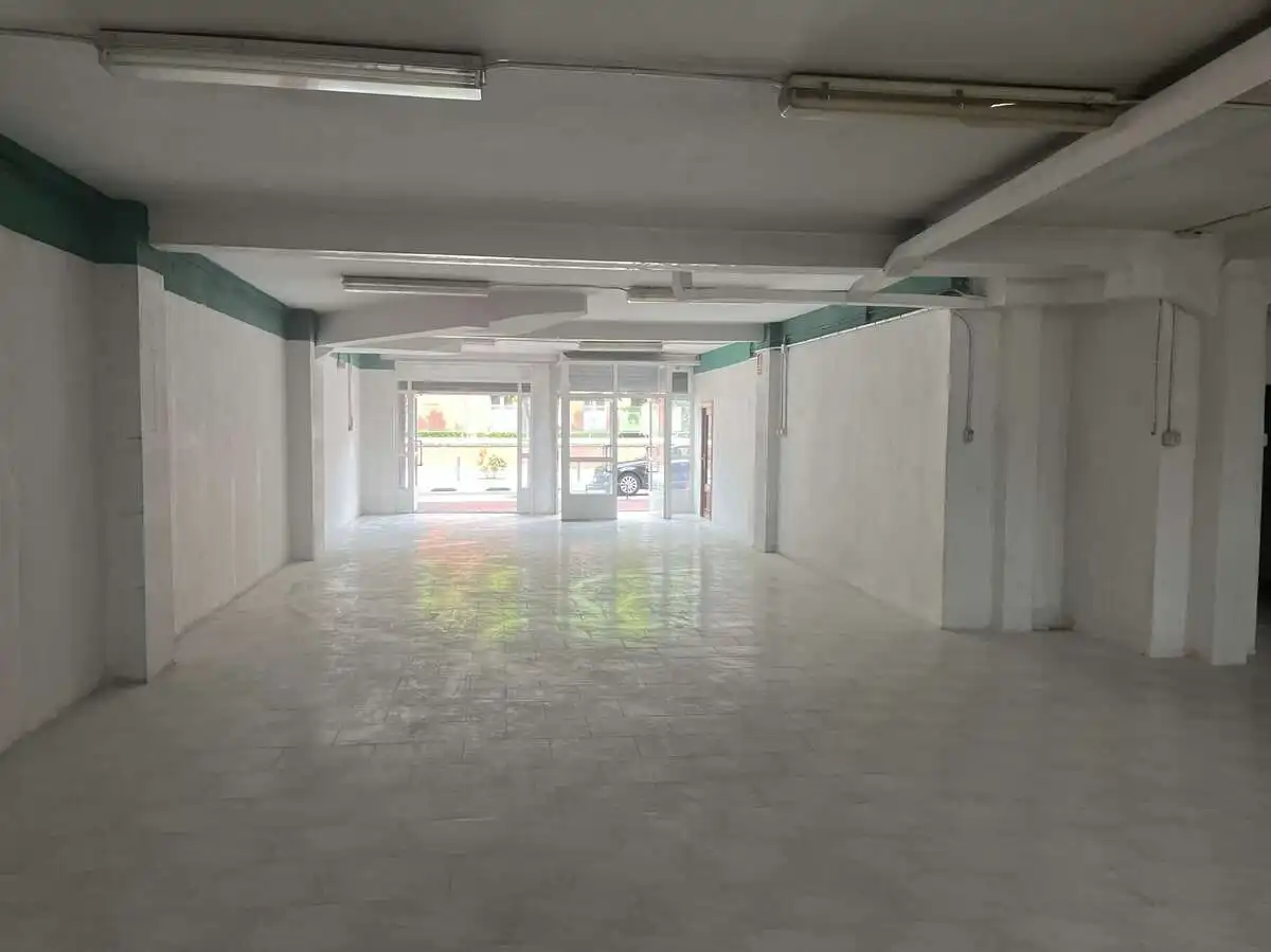 Local comercial en venda a Crucero, imagen 5