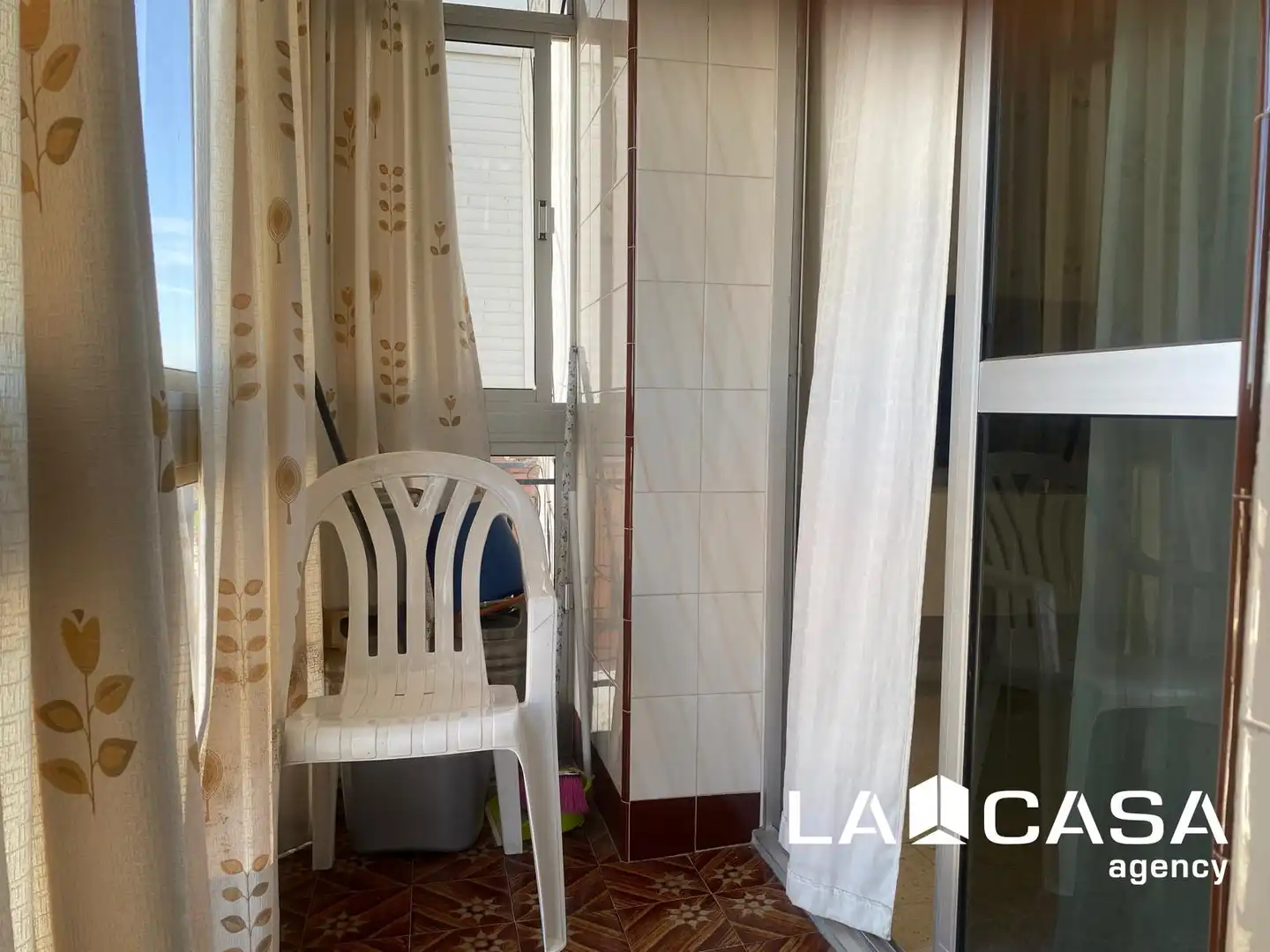 Terrasse von Wohnung zum Verkauf in Dos Hermanas mit Klimaanlage und Terrasse