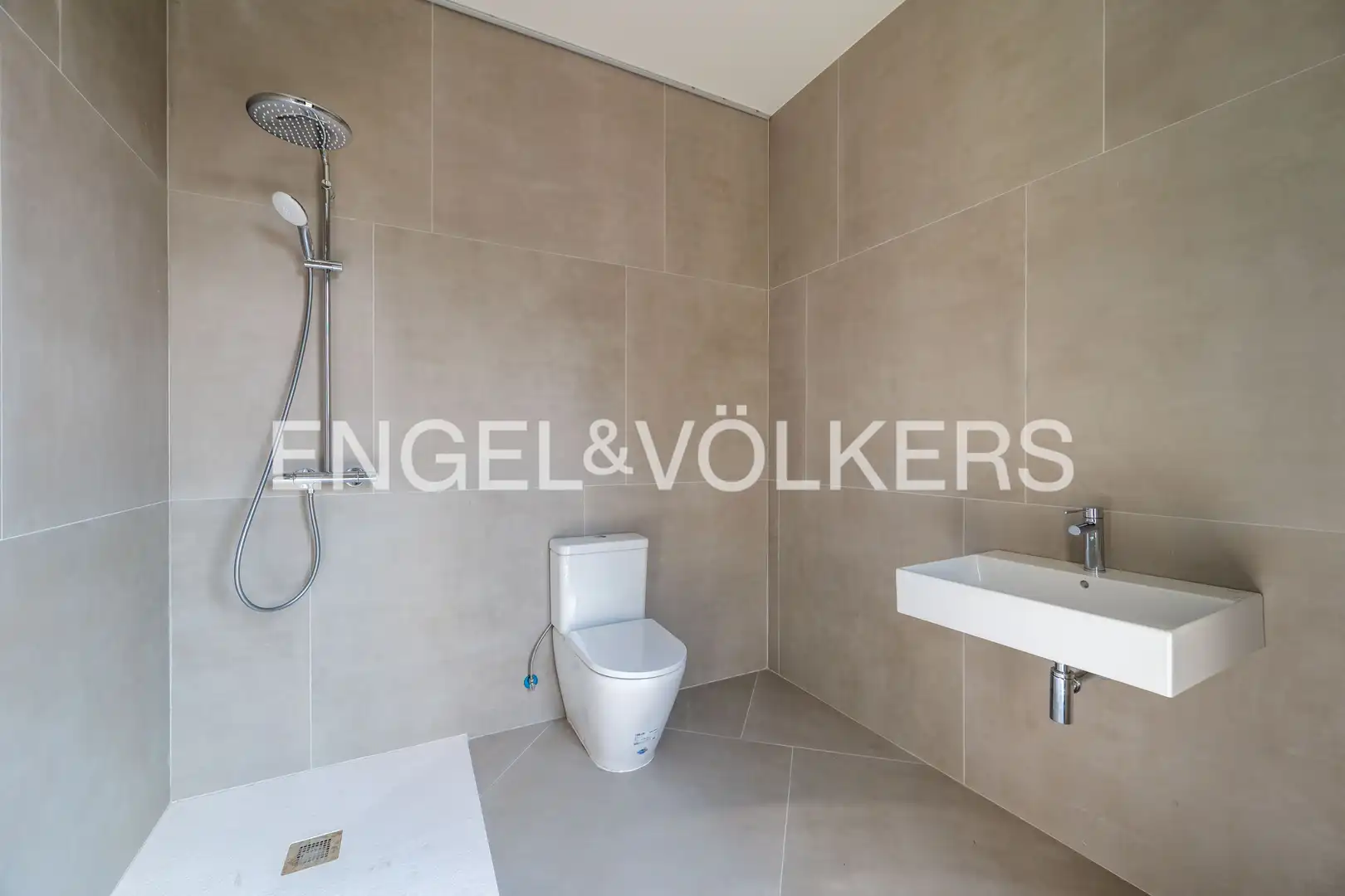 Baño de Finca rústica en venta en Donostia - San Sebastián  con Calefacción