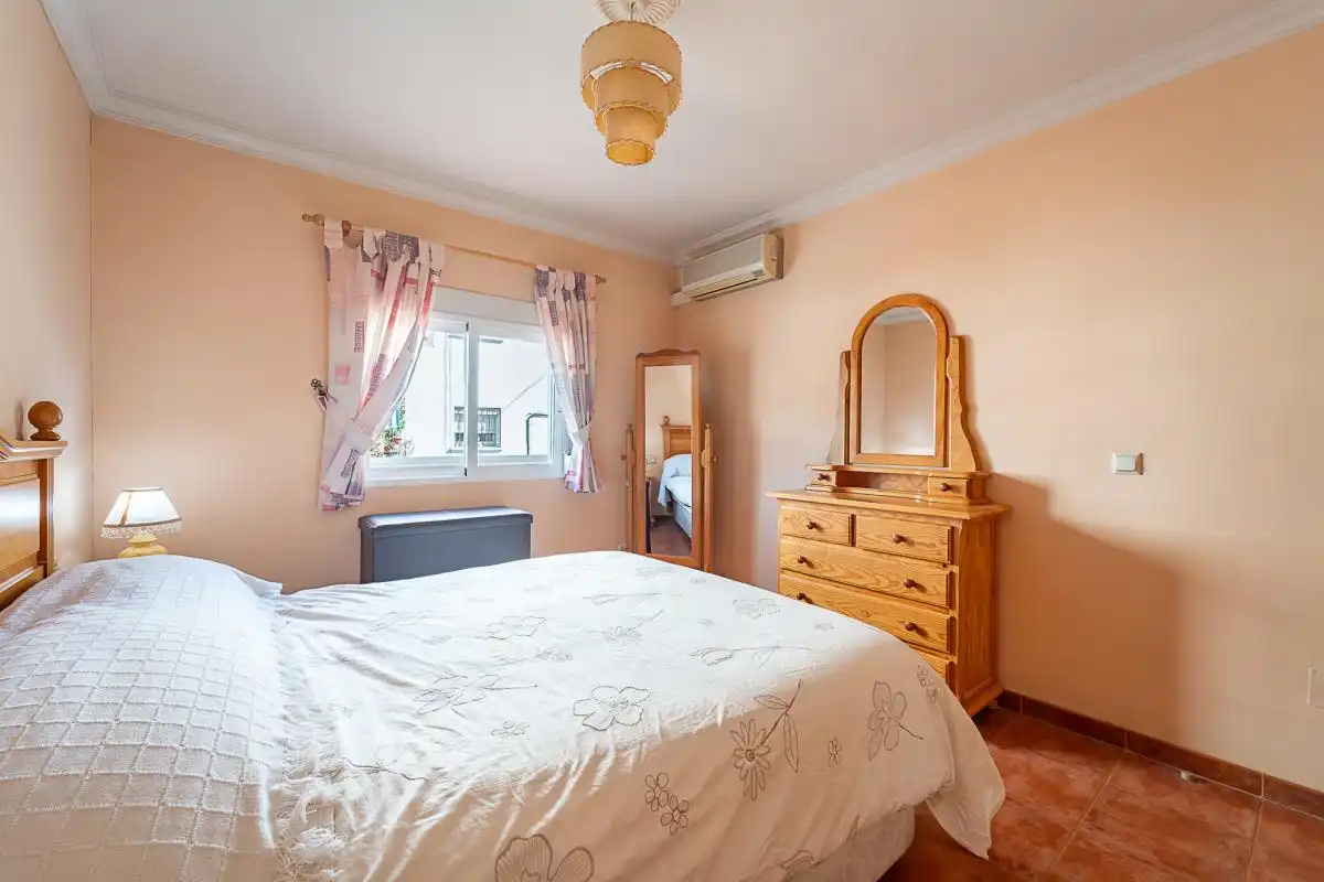 Habitación de Piso en venta en Torremolinos con Calefacción, Terraza y Balcón